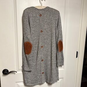 Mai Soli Women’s Gray Knit Sweater Size Medium Lagenlook.